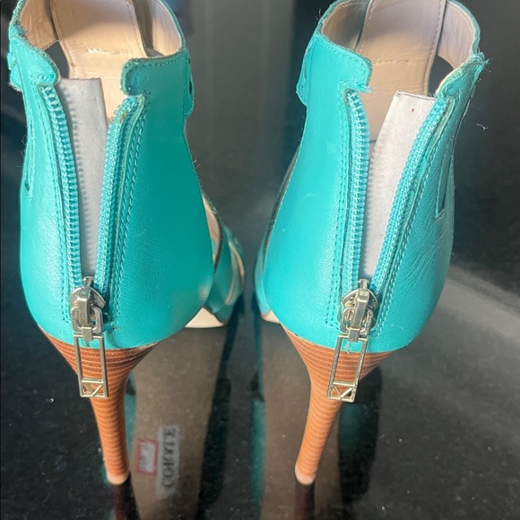 Guess GW Corale  Turquoise High Heel Sandals Sz-7 - Picture 13 of 13